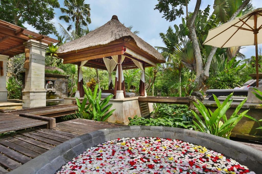 Suite Pool Villa with Free Daily Afternoon Tea, One Time Minibar, Access to Arma Museum, and One-Time Scheduled Cultural Performance